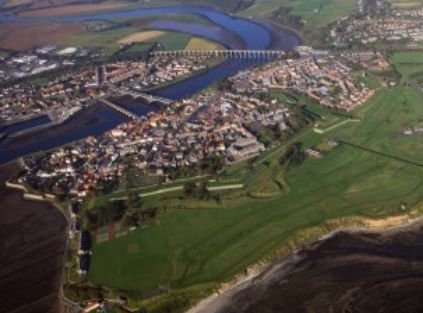 Stay at our self catering holiday cottage and enjoy the golf courses local to Berwick-Upon-Tweed.